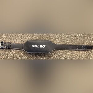 Black Weightlifting Belt